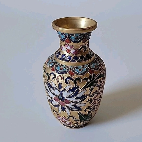 Vintage Chinese Cloisonne Enamel Mini Vase 4" Floral Motif Decorative Ornate - Picture 1 of 9